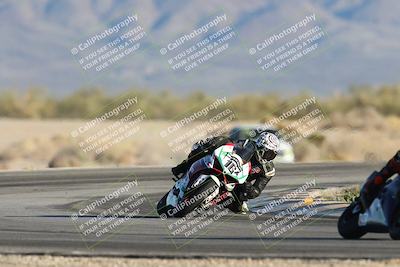 media/Dec-07-2025-CVMA (Sun) [[3e7d2de5dc]]/Race 16-Formula Middleweight/